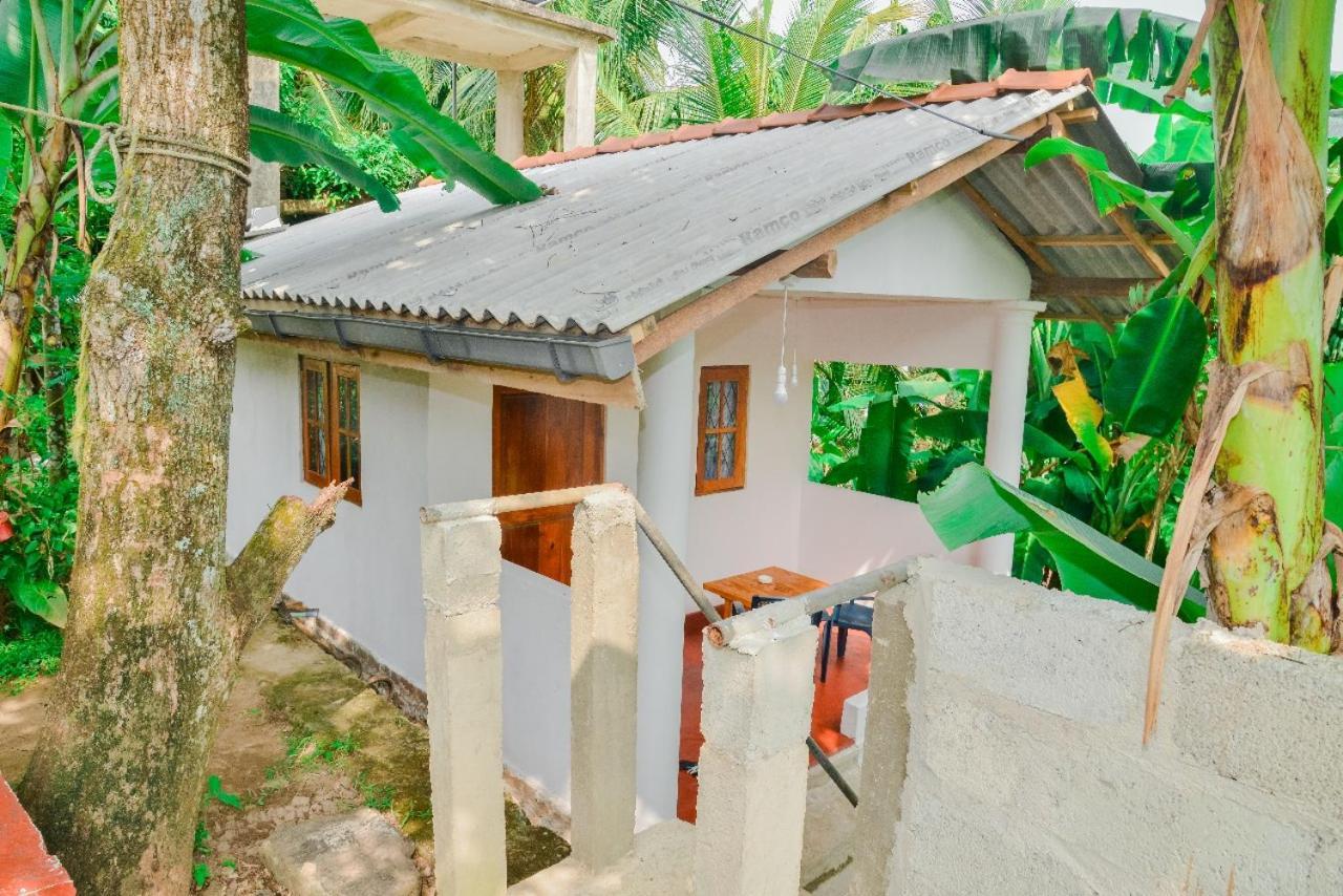 Pradeepa House Apartment Unawatuna Exterior photo